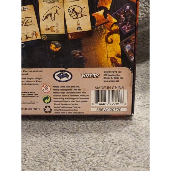 Wizkids Dungeons & Dragons Rock Paper Wizard Game Complete in Box - Picture 3 of 6